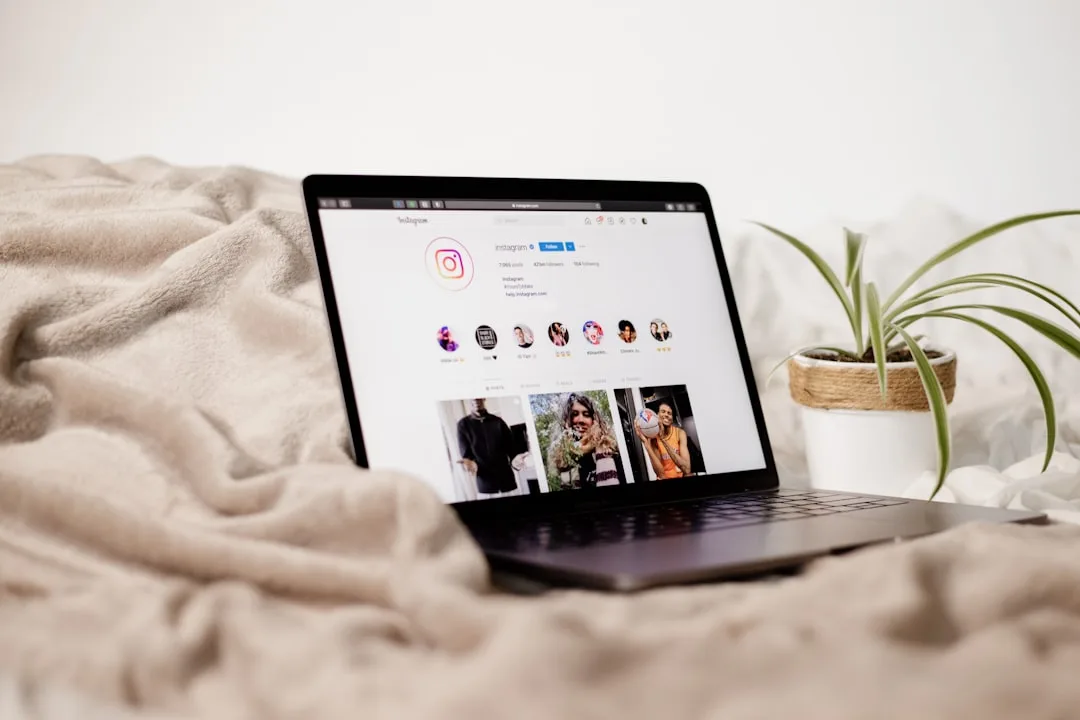 Turn Instagram & WhatsApp Traffic into Sales with a Landing Page